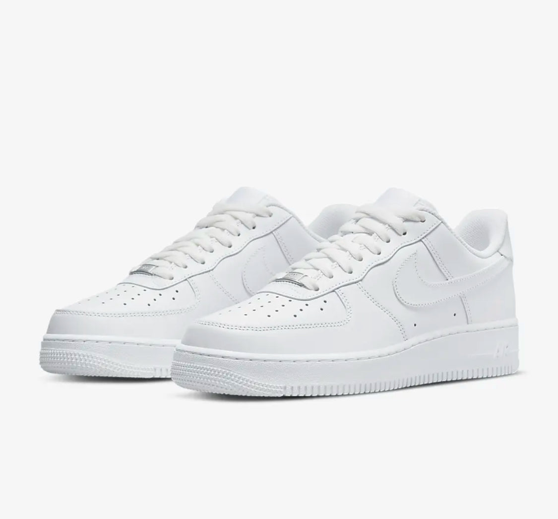White airforce 1 Nike